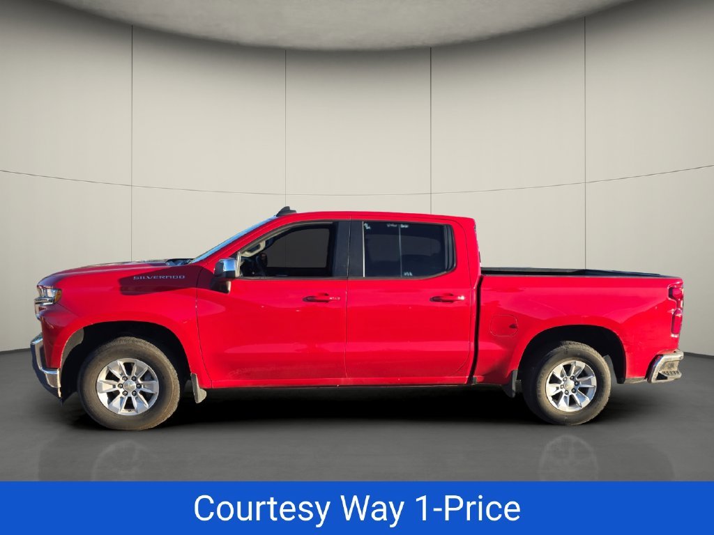 Used 2021 Red Chevrolet LT image 6