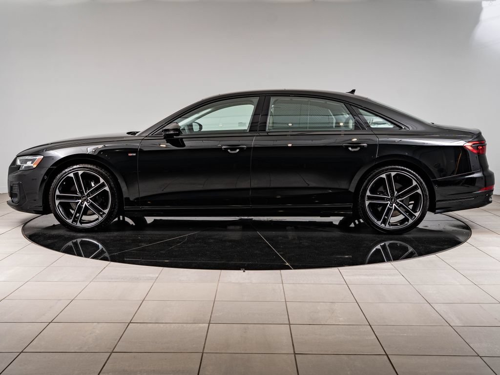 Used 2025 Mythos Black Metallic Audi L 55 image 5