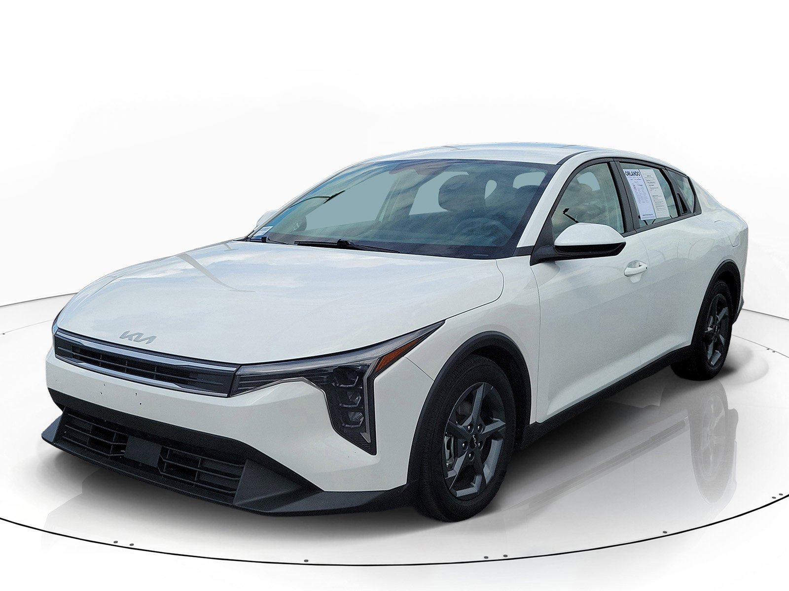 Used 2025 Snow White Pearl Kia LXS image 2
