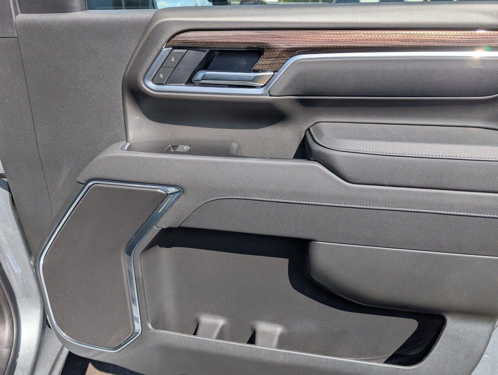 New 2026 Sterling Gray Metallic Chevrolet LT image 41