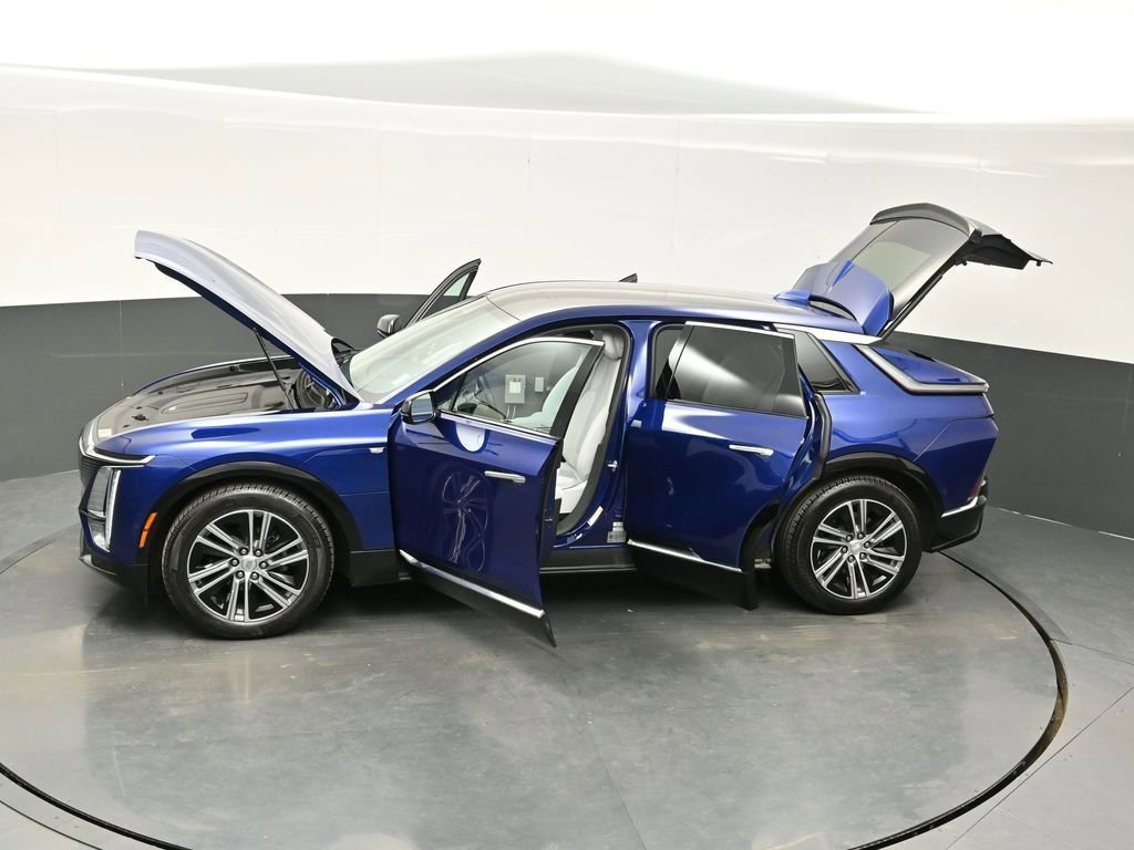 2024 Cadillac LYRIQ Luxury 1 - Photo 37