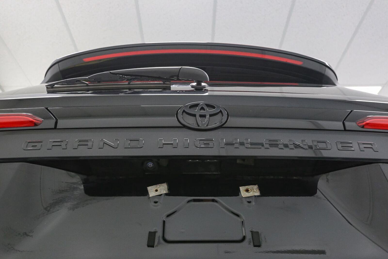 Used 2024 Midnight Black Metallic Toyota Limited image 13