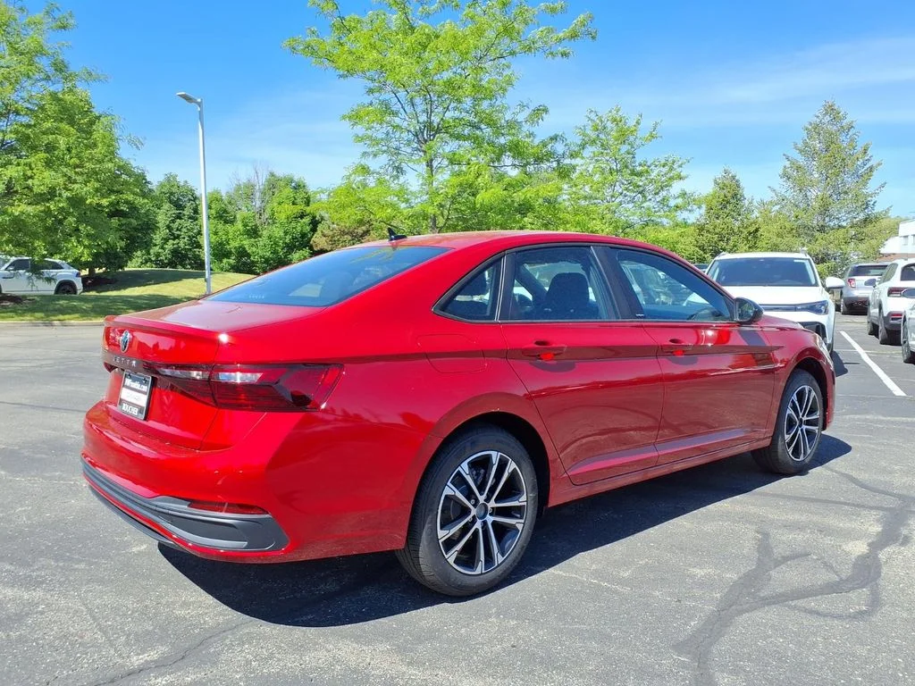 New 2026 Kings Red Metallic Volkswagen 1.5T Sport image 2