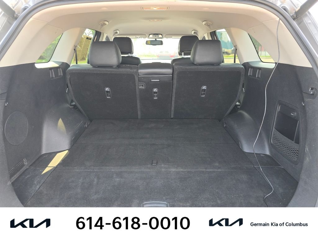 Used 2017 Silver Kia EX image 20