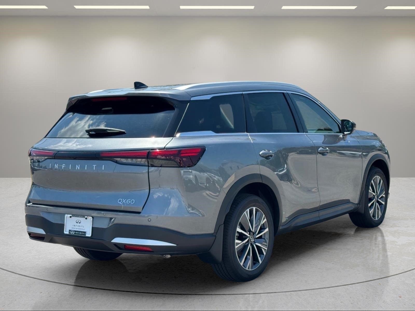 New 2027 GRAPHITE SHADOW INFINITI Luxe FWD image 5