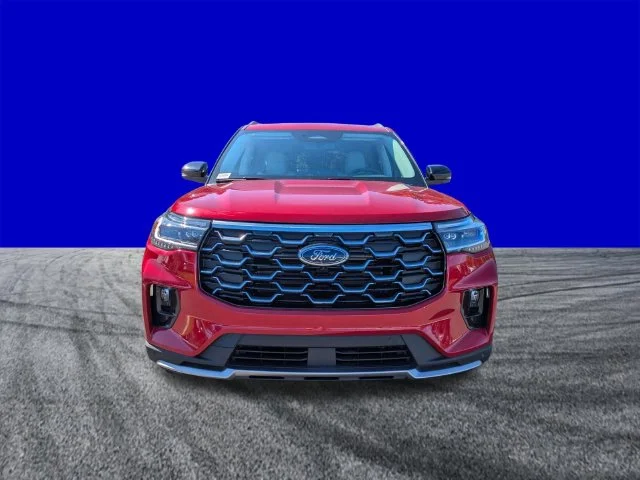 New 2026 Rapid Red Metallic Tinted Clearcoat Ford Platinum™ image 9
