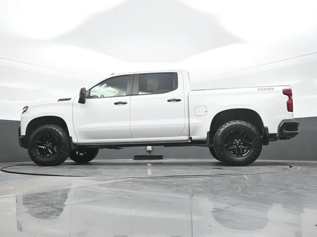 Used 2020 White Chevrolet LT Trail Boss image 20