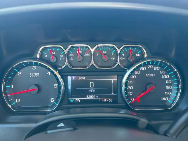 Used 2018 White Chevrolet LT image 19