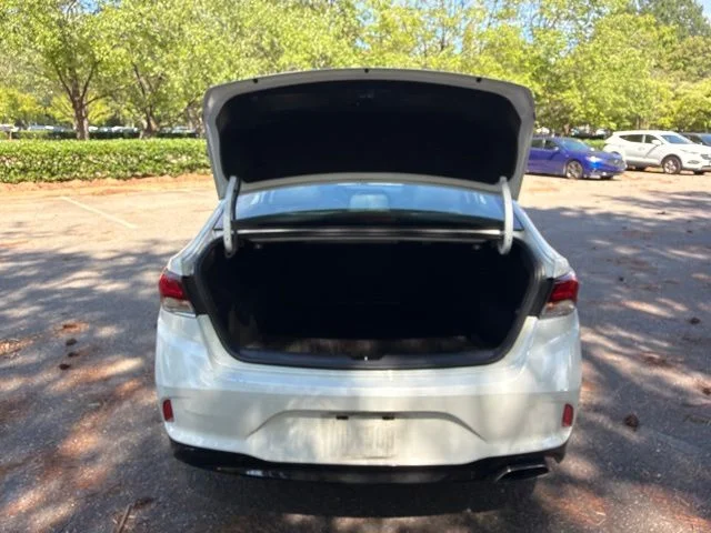 Used 2019 White Hyundai Limited image 25