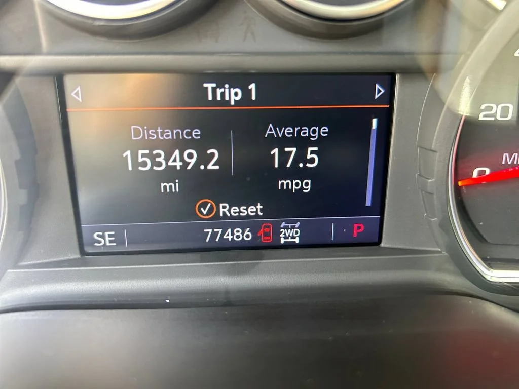 Used 2020 SATIN STEEL METALLIC Chevrolet RST image 19