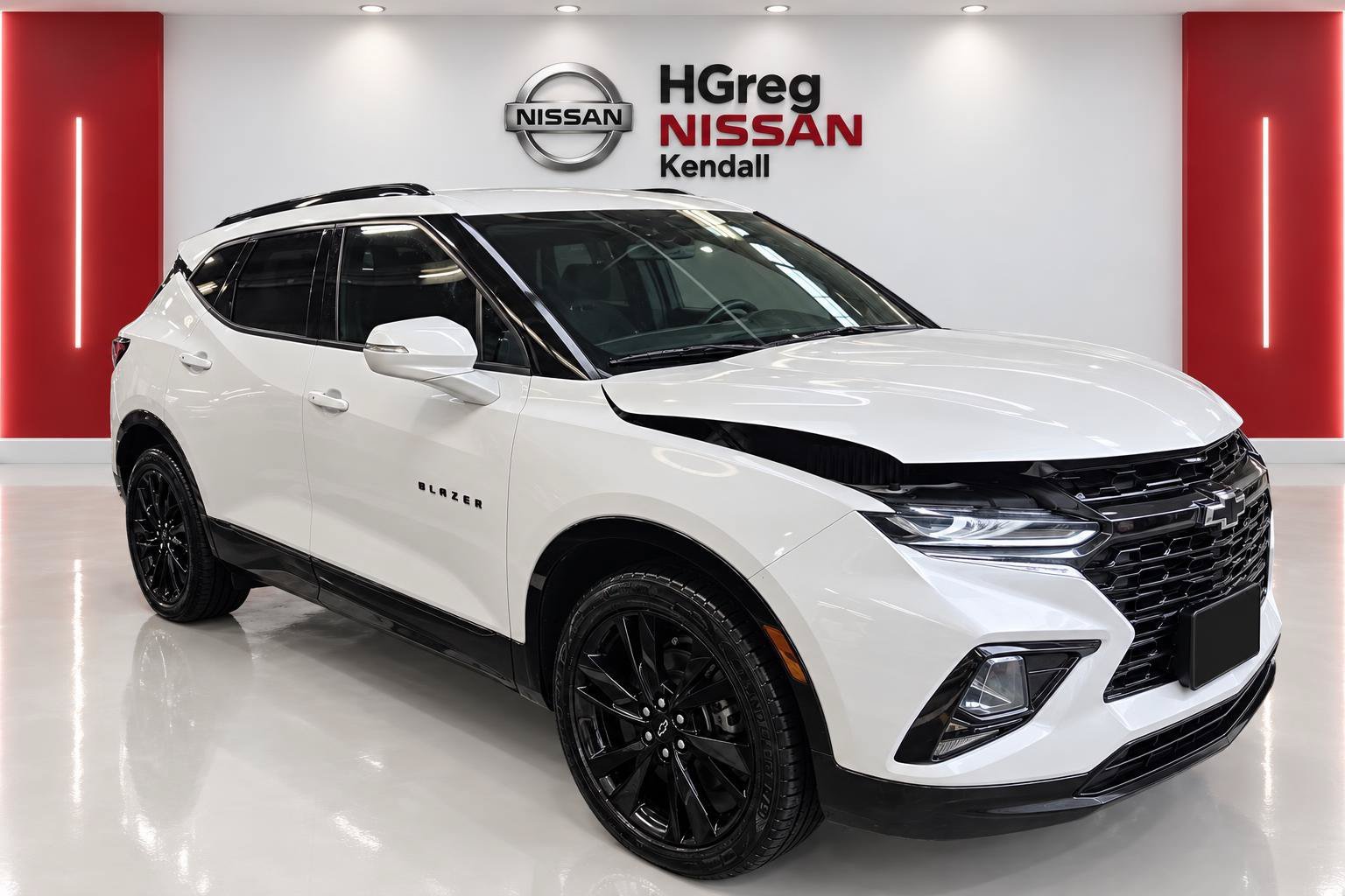 Used 2021 Beige Chevrolet RS image 3