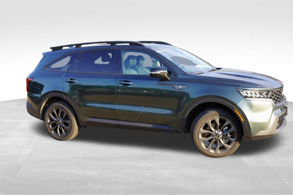 Used 2023 Aruba Green Kia X-Line EX image 2