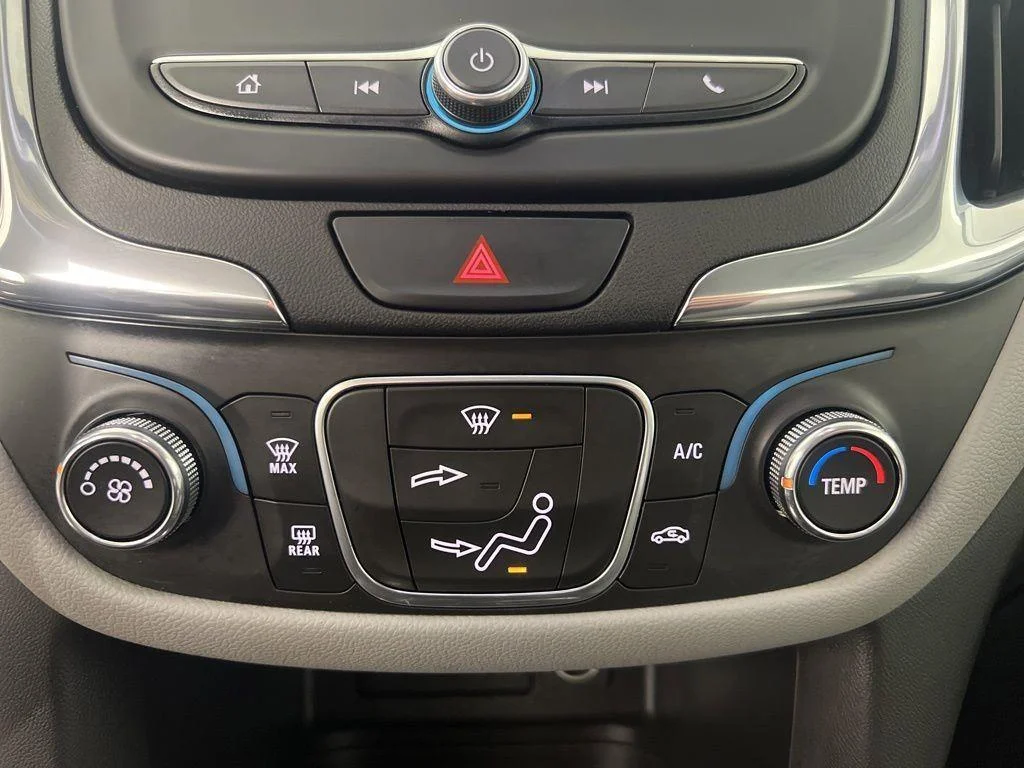Used 2020 Midnight Blue Metallic Chevrolet LS image 32