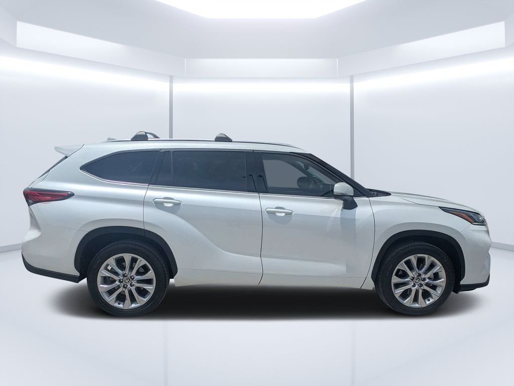 Used 2022 Beige Toyota Limited image 2