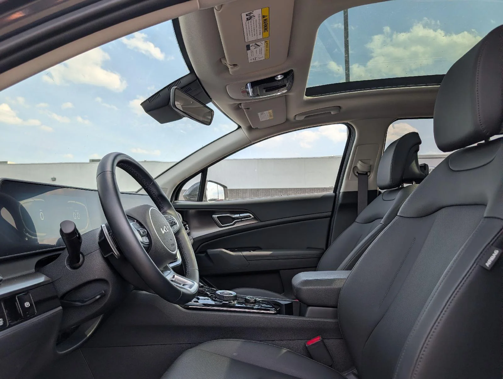 Used 2025 Gravity Gray Kia EX image 8