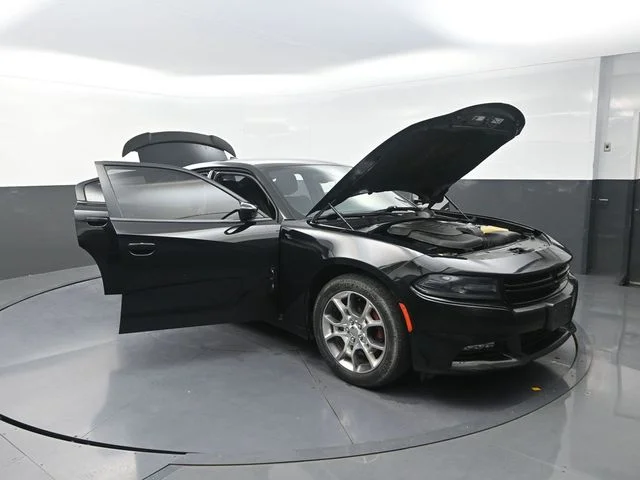 Used 2016 Black Dodge SXT image 28