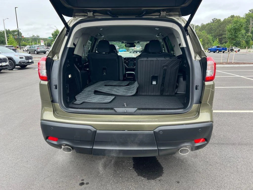 New 2026 Brown Subaru Premium image 27