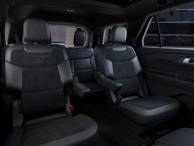 New 2027 Star White Metallic Tri-Coat Ford ST image 11