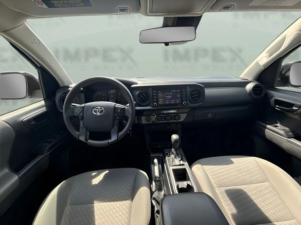 Used 2022 White Toyota SR image 11
