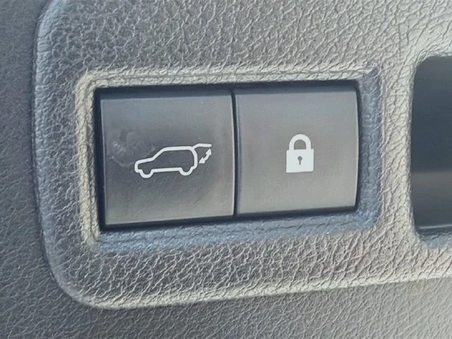 Used 2021 White Pearl Lexus NX 300 image 13