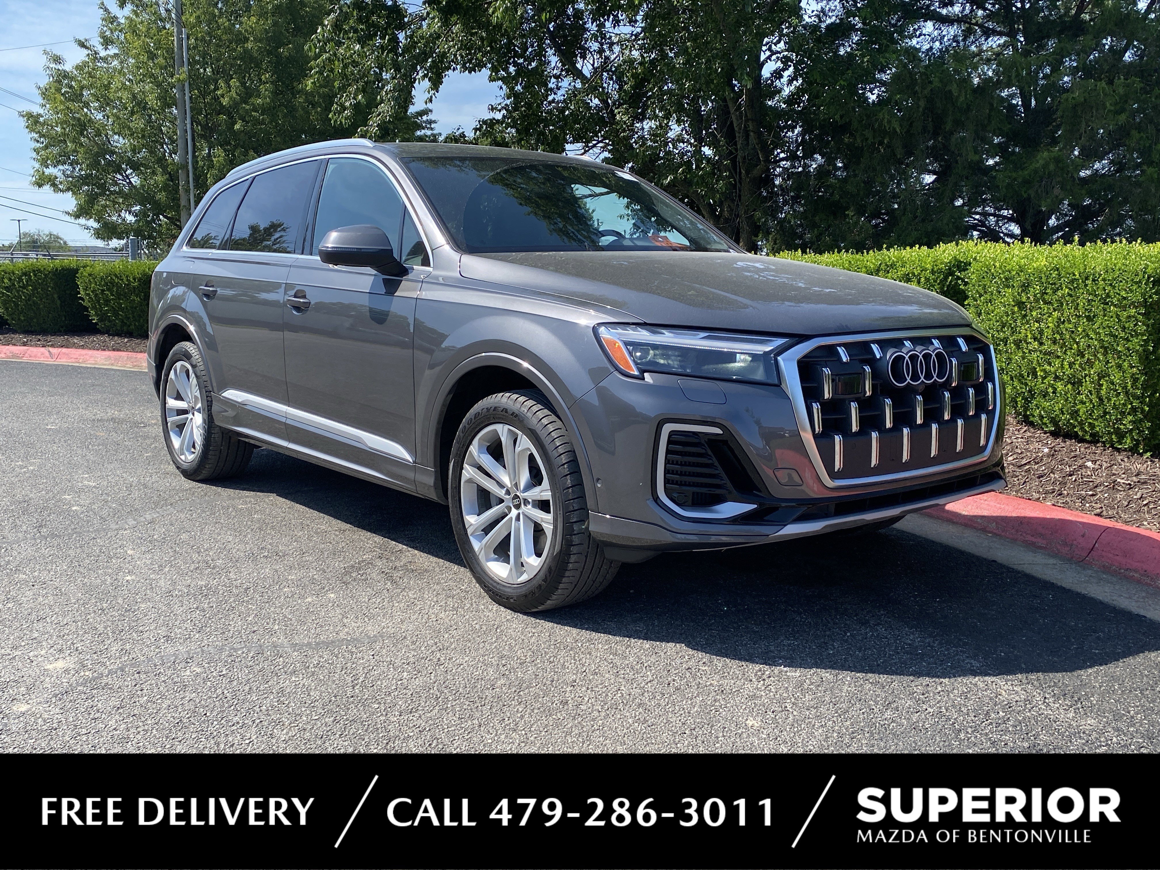 2025 Audi Q7 55 Premium Plus quattro Tiptronic's photo