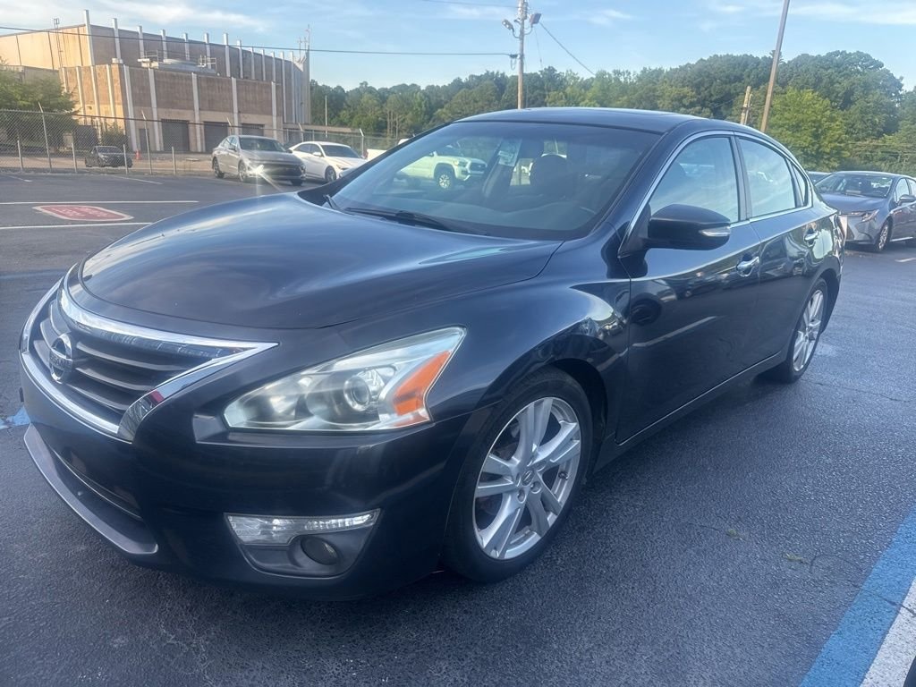 2013 Nissan Altima 3.5 SV CVT's photo