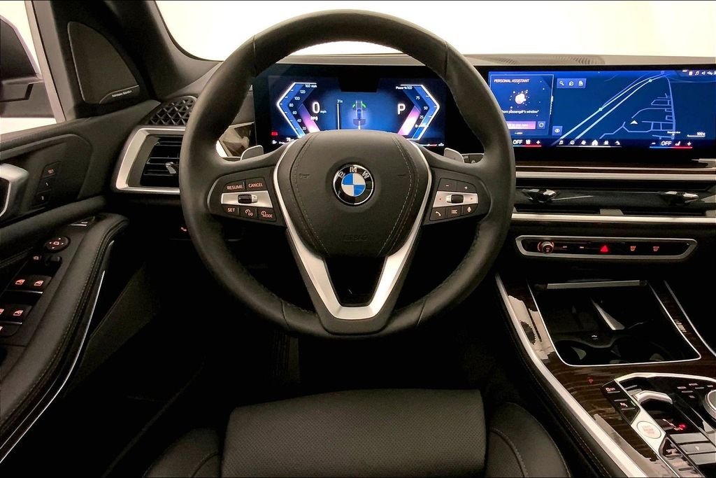 Used 2026 Black Sapphire Metallic BMW  image 4