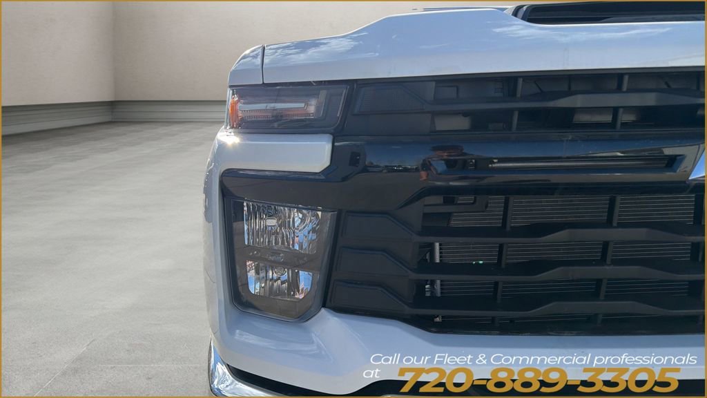 New 2025 Summit White Chevrolet WT image 68