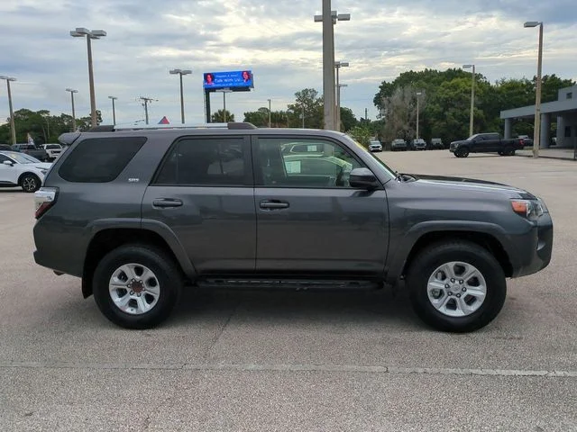 Used 2021 Gray Toyota SR5 image 3