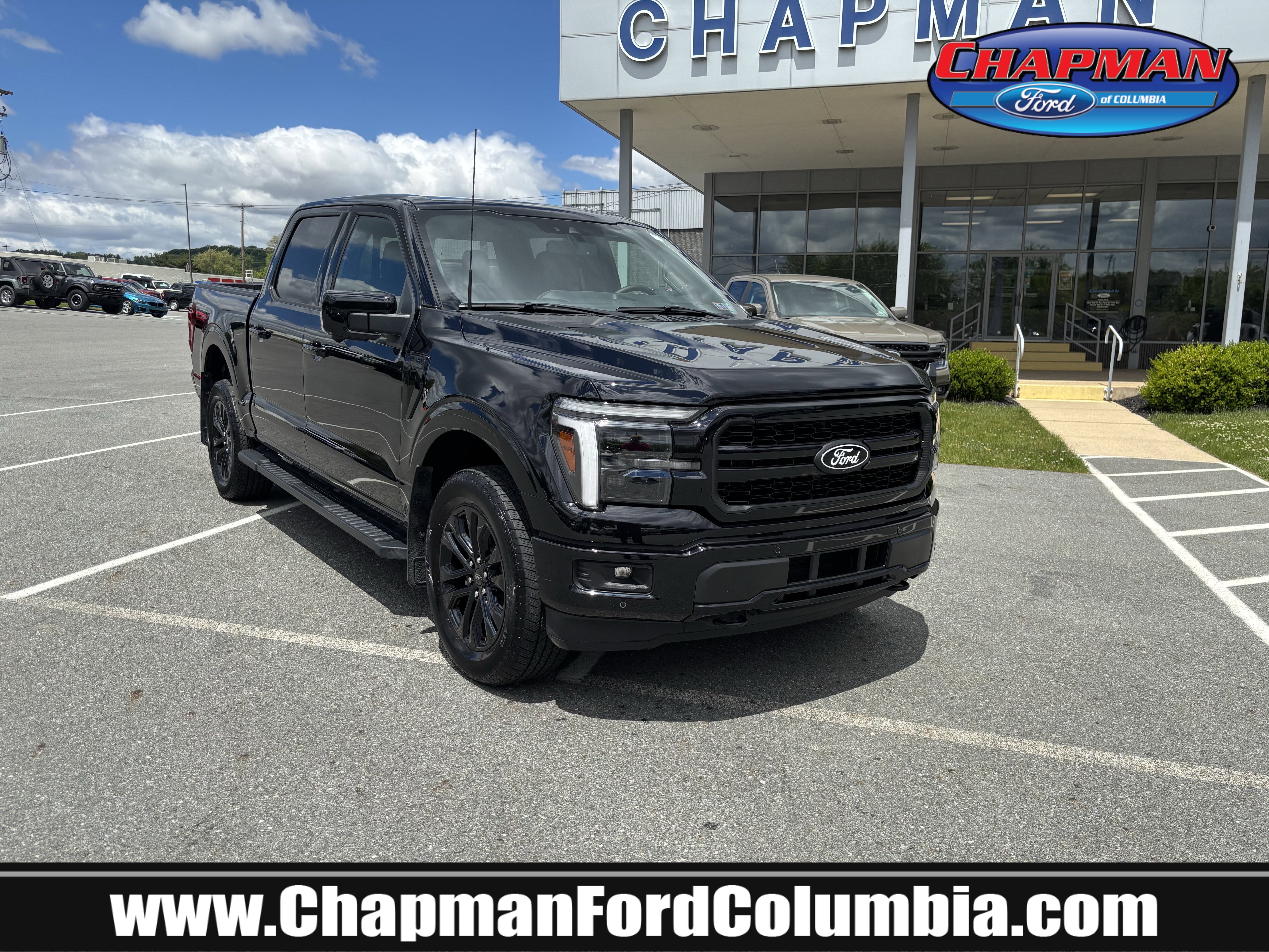 Used 2025 Black Ford LARIAT image 1