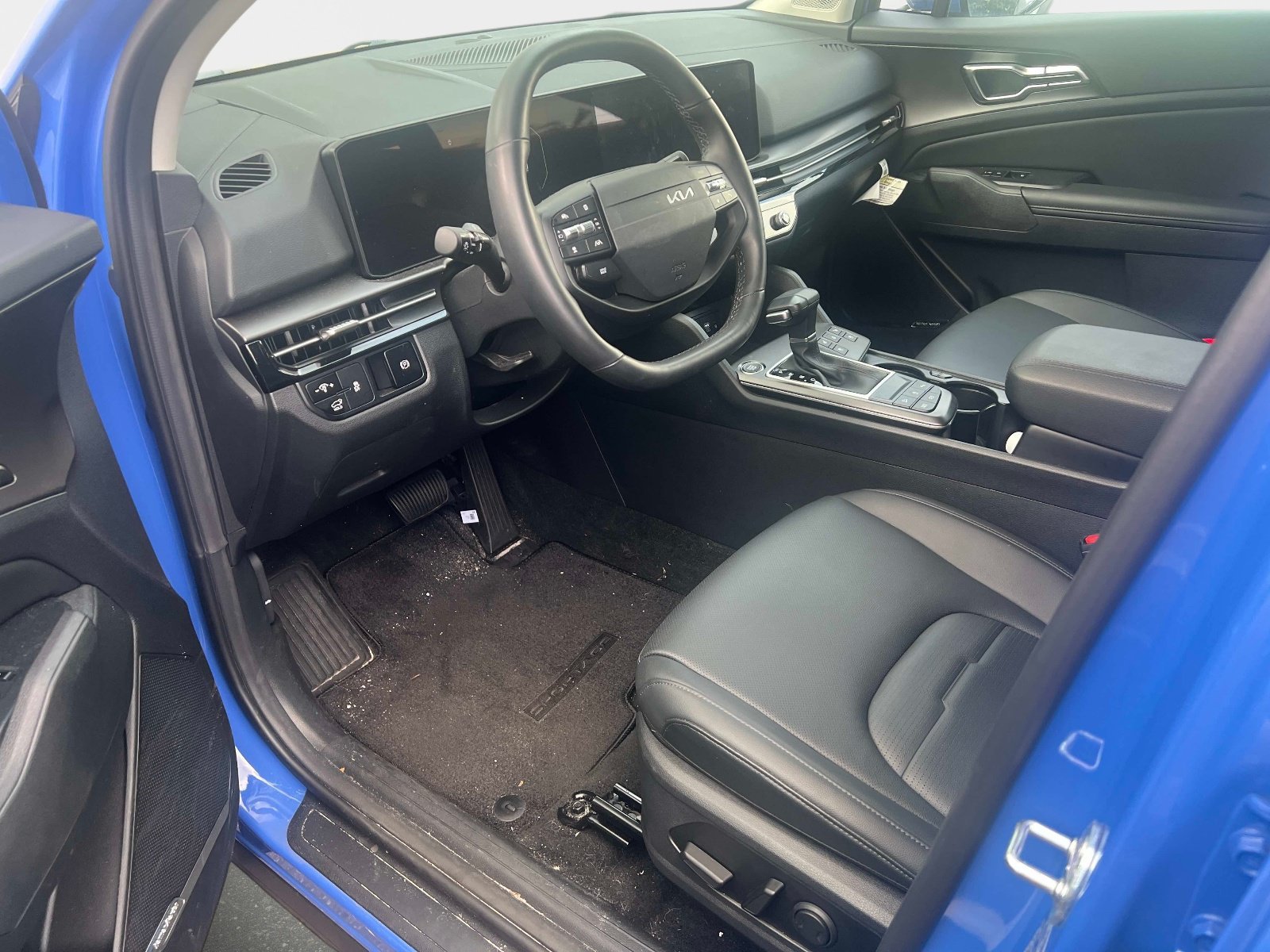 Used 2026 Nebular Blue Kia SX-Prestige image 9