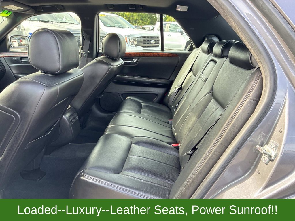 Used 2007 Gray Cadillac Luxury I image 16