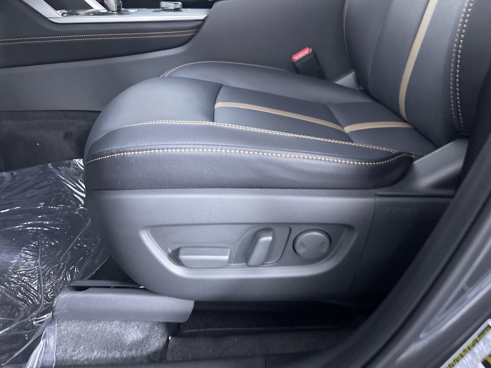 New 2026 Machine Gray Metallic Mazda Premium Plus image 13