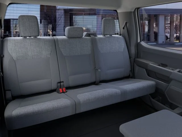 New 2026 Oxford White Ford XLT image 11