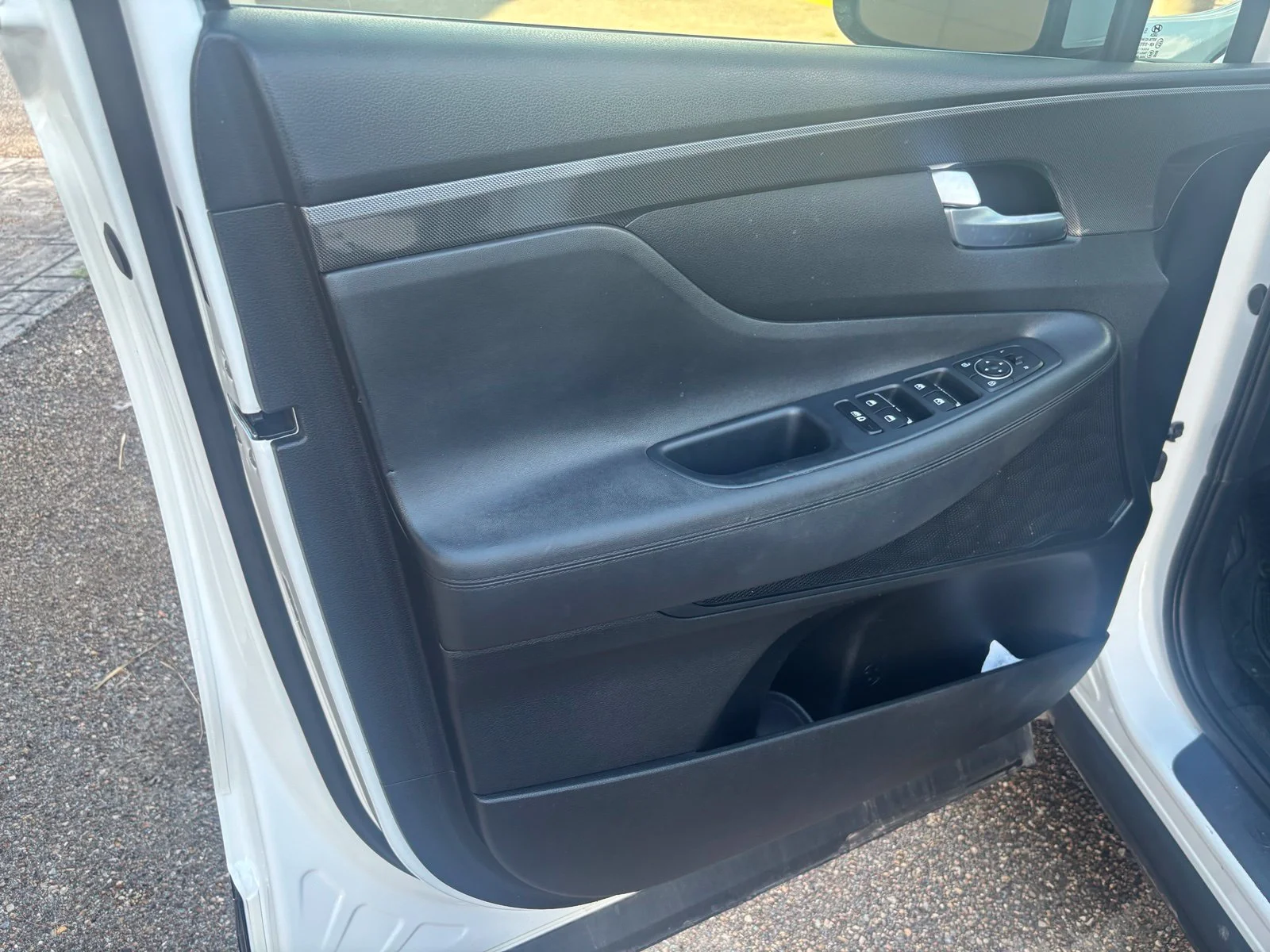 Used 2021 Gray Hyundai SEL image 8