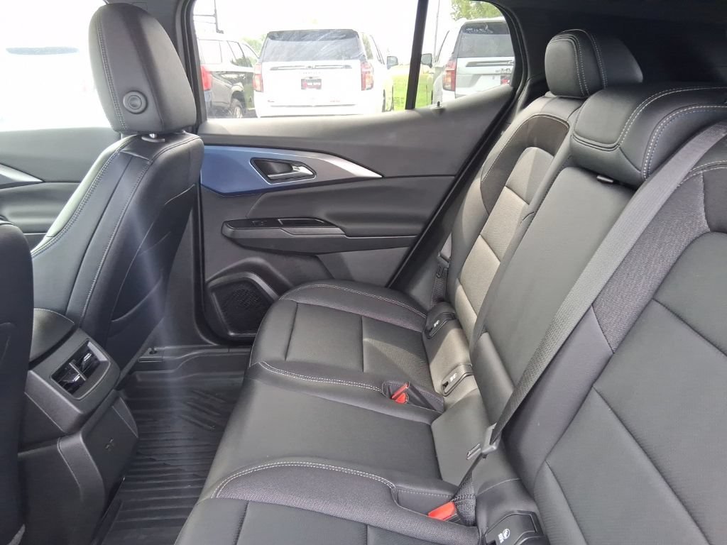 2026 Chevrolet Equinox EV 2LT - Photo 14