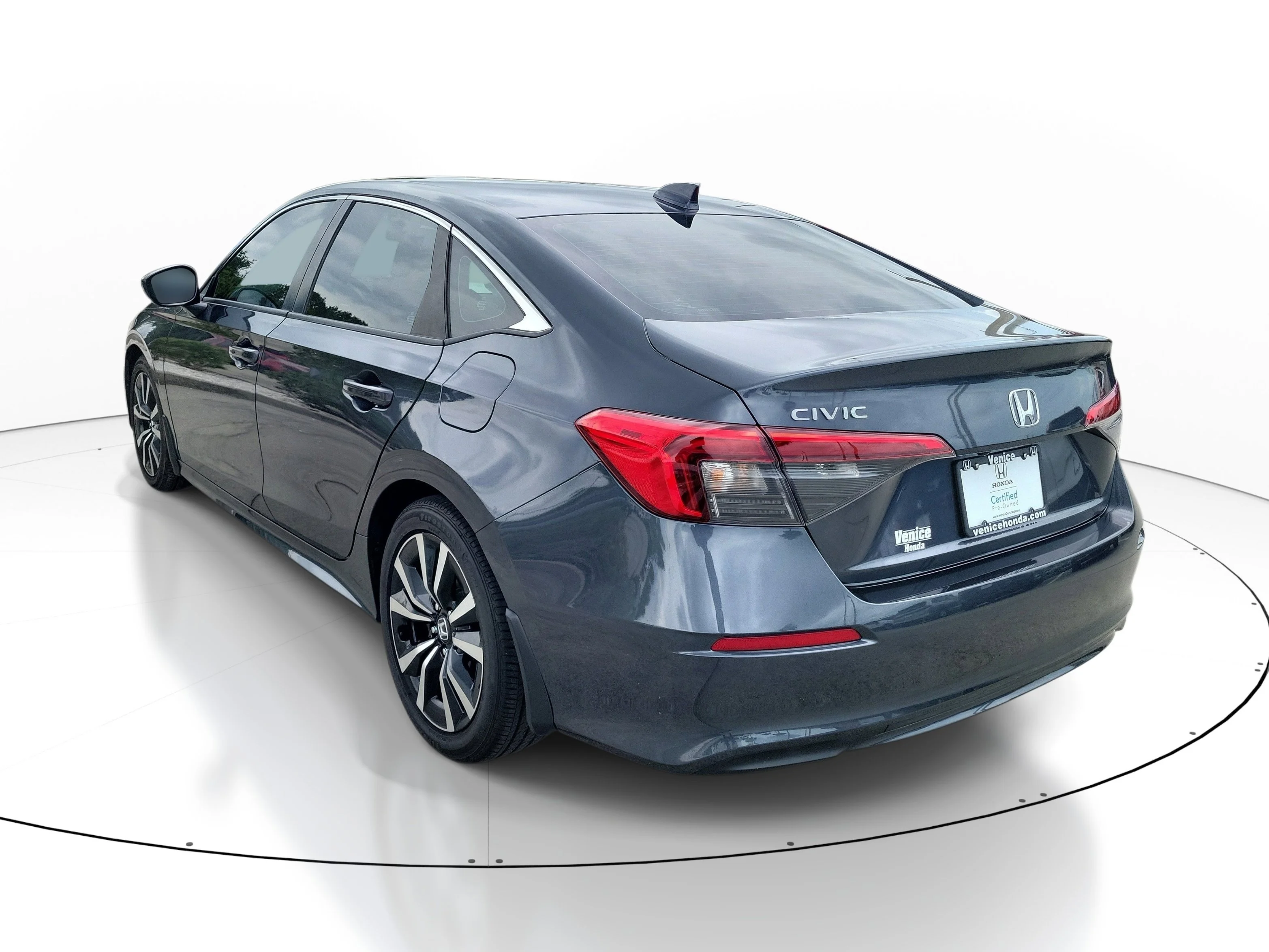 Used 2024 Gray Honda EX image 3