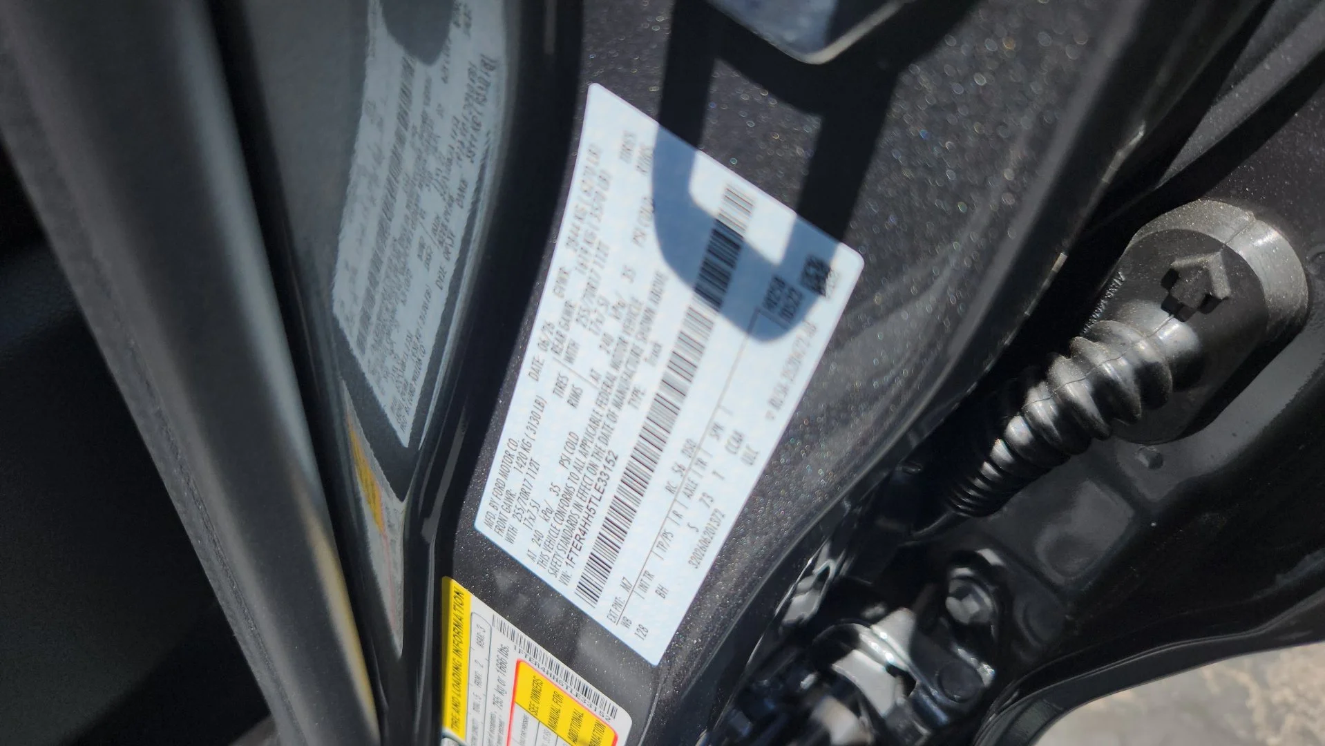 New 2026 Carbonized Gray Metallic Ford XLT image 11