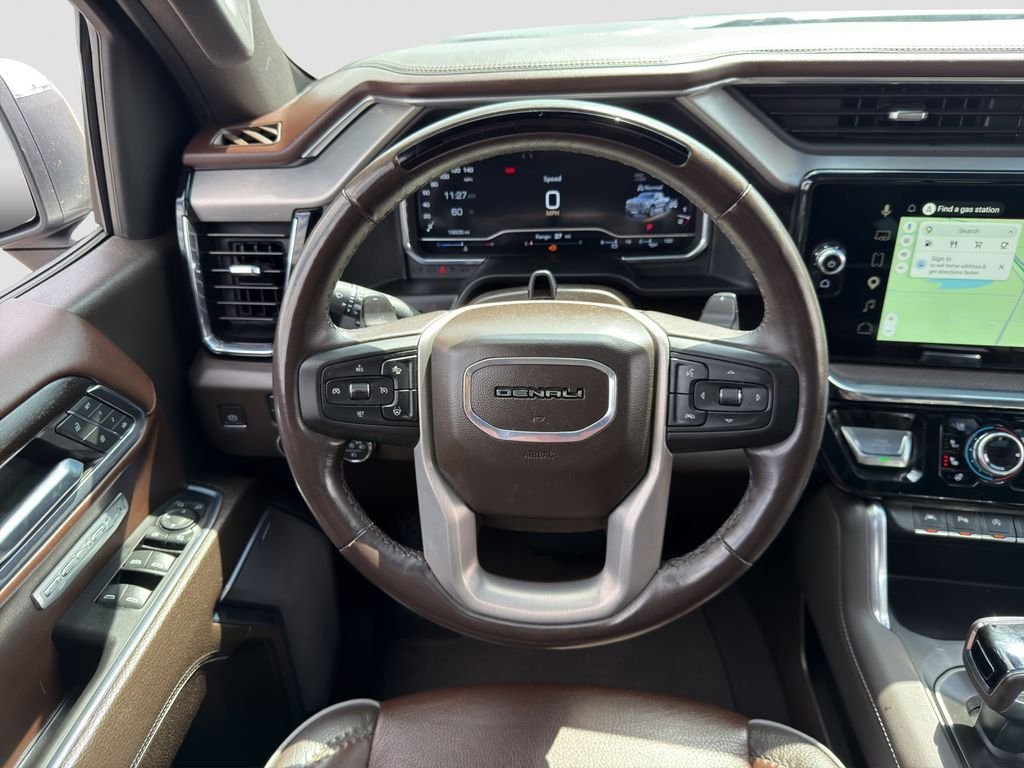 Used 2024 Silver GMC Denali image 27