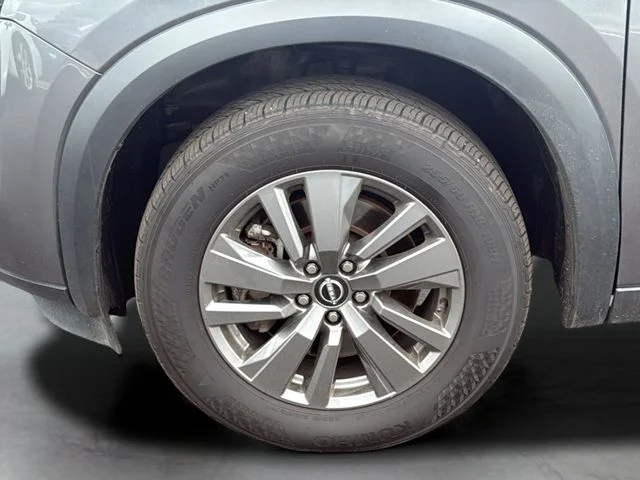 Certified Used 2024 Gray Nissan SV image 9