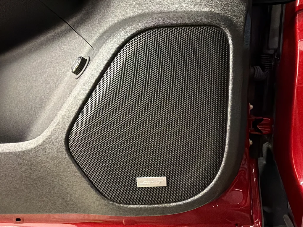 Used 2023 Red GMC AT4 image 29