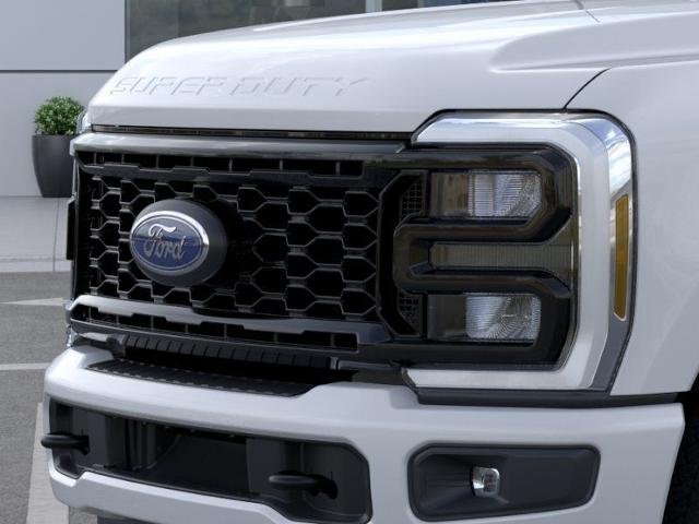 New 2026 Oxford White Ford F-250® XL image 39