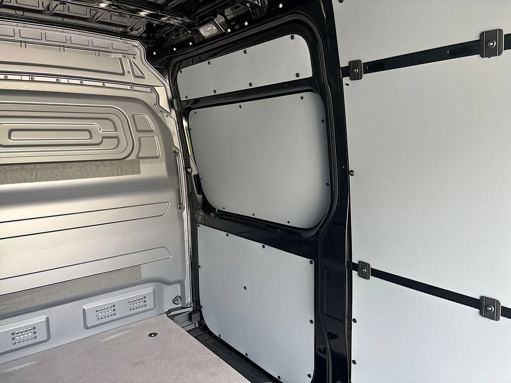 New 2026  Mercedes-Benz Cargo 170 WB image 15
