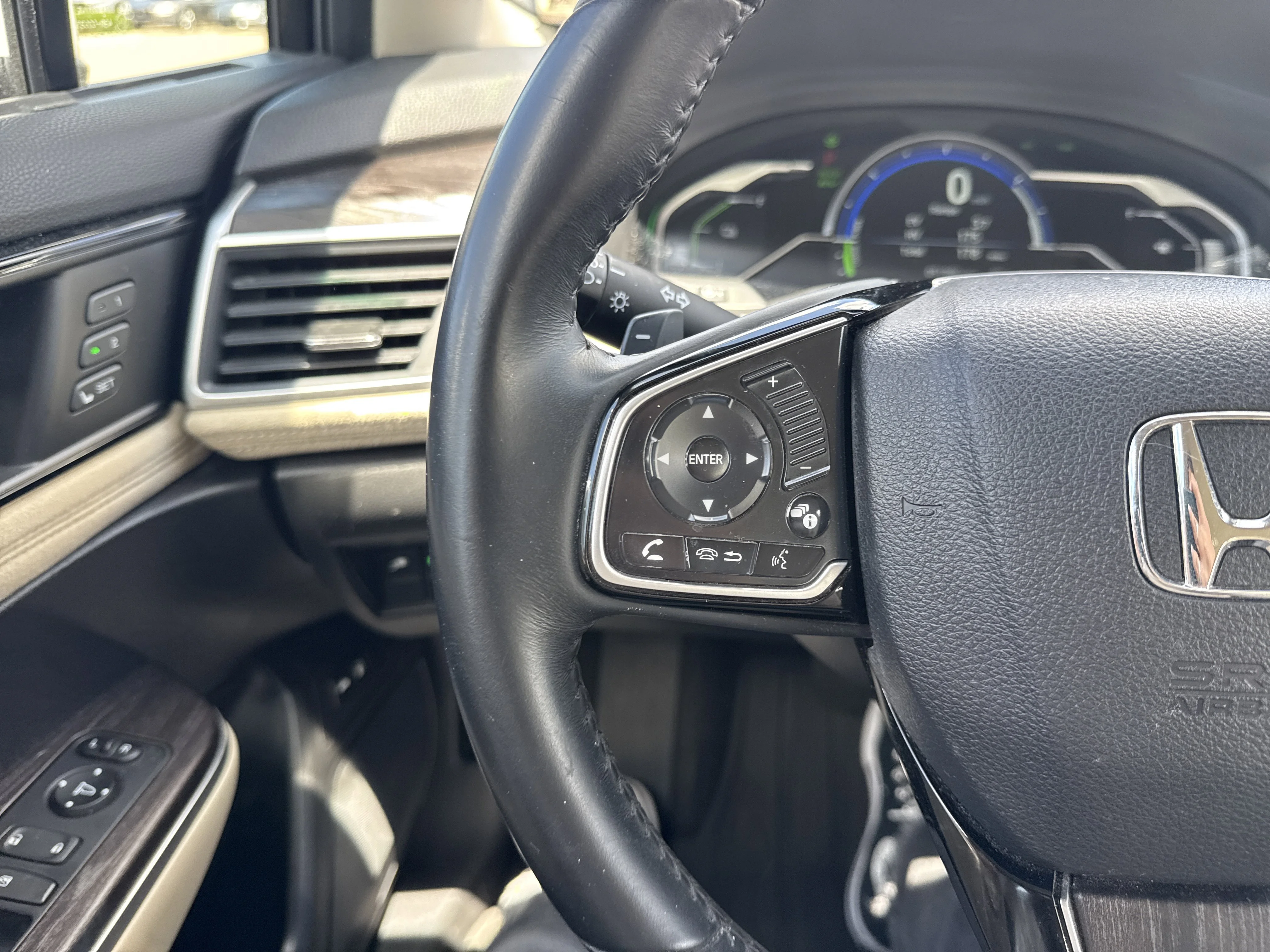 2018 Honda Clarity Touring - Photo 19