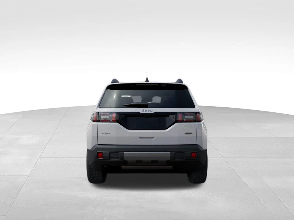 New 2026 Bright White Clear-Coat Exterior Paint Jeep Overland image 8