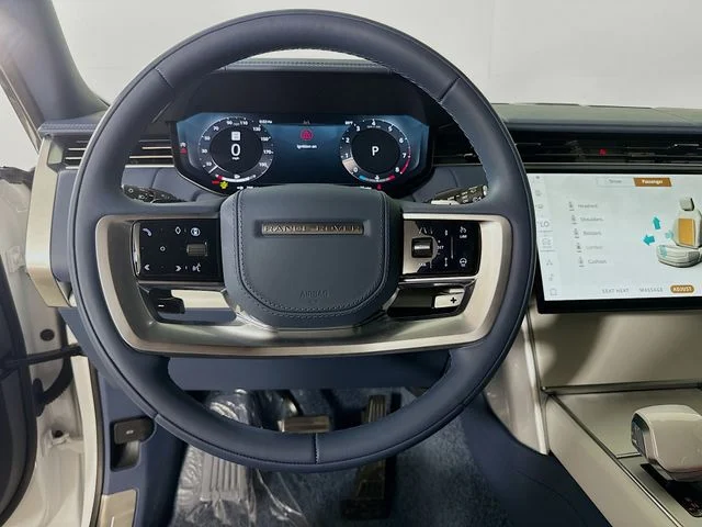 New 2026 Ostuni Pearl Wht Prem Met Land Rover SV image 12