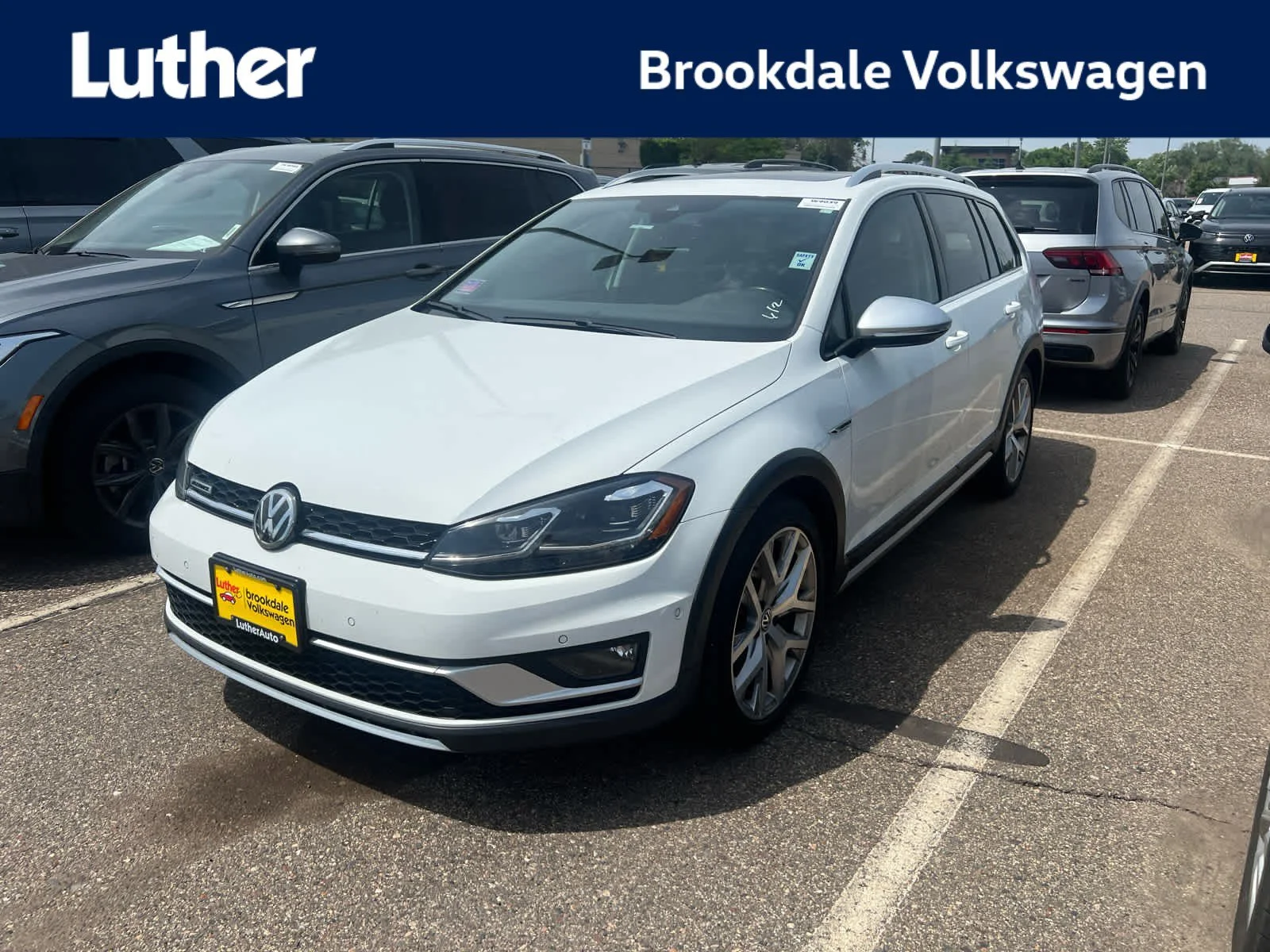 2019 Volkswagen Golf Alltrack TSI SE 4Motion's photo