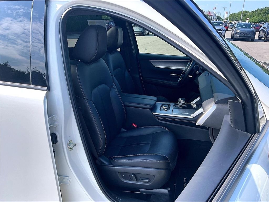 Used 2024 Rhodium White Premium Mazda 3.3 Turbo Premium image 11