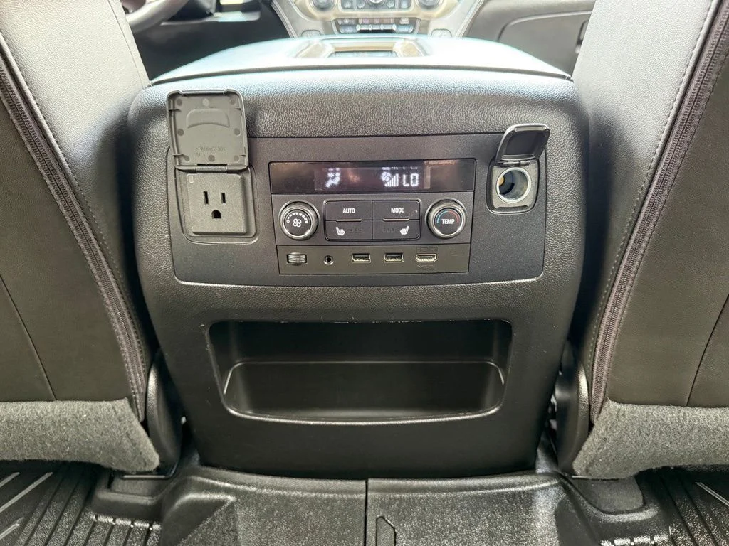 Used 2019 Black GMC Denali image 33