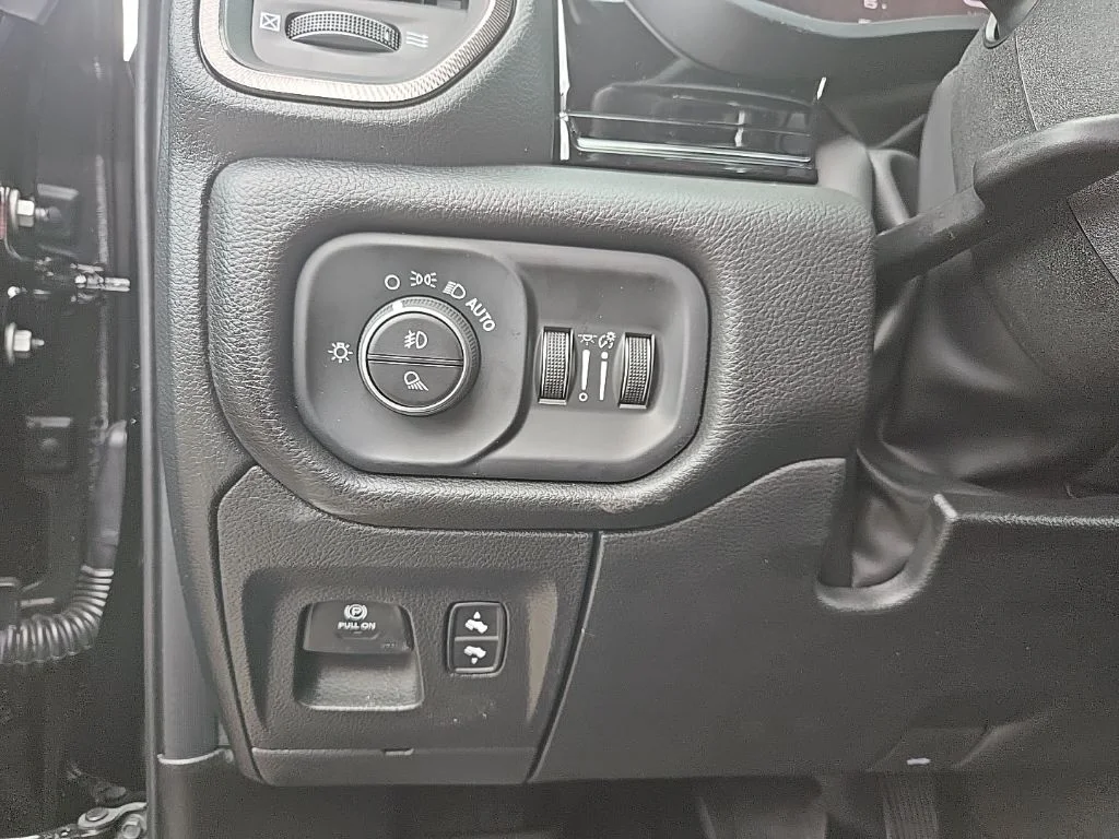 2025 RAM 1500 Rebel - Photo 16